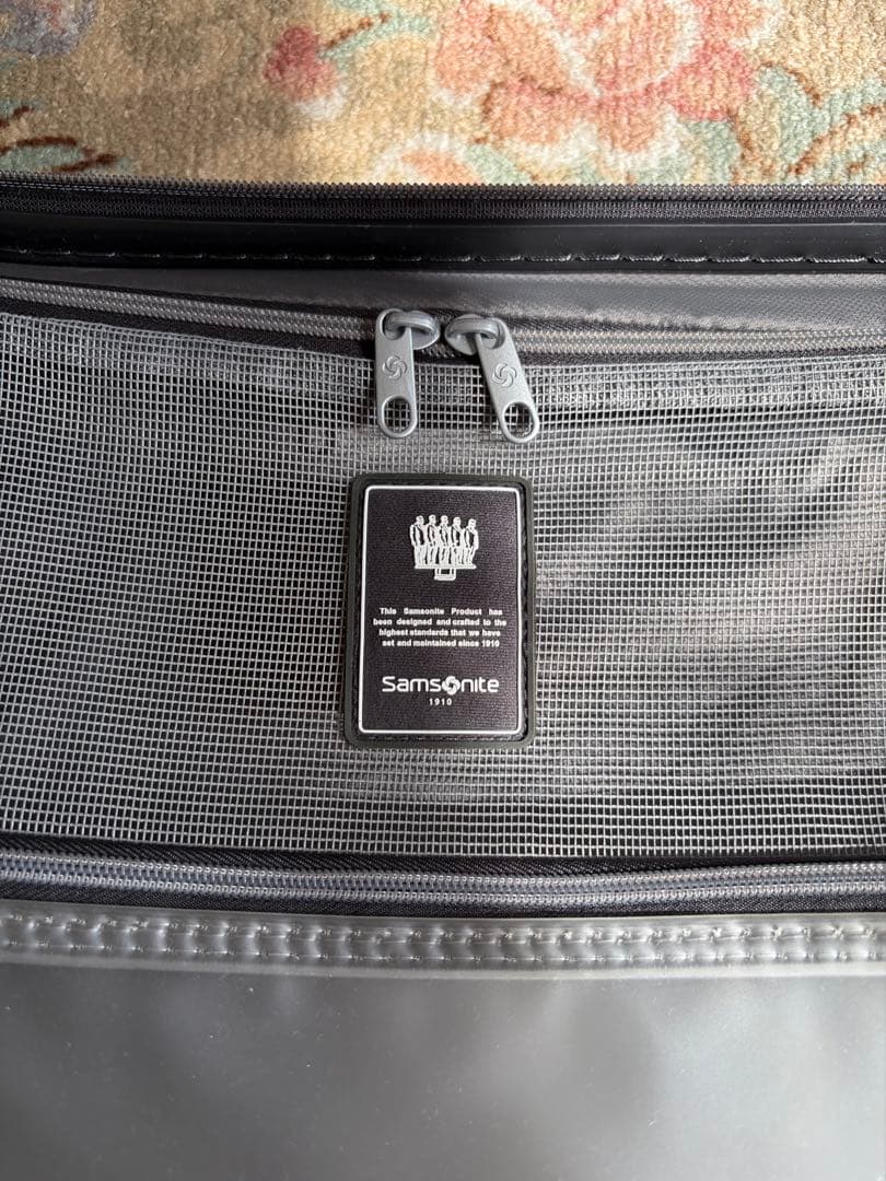 Samsonite キャリーケース Arq Spinner 55/20