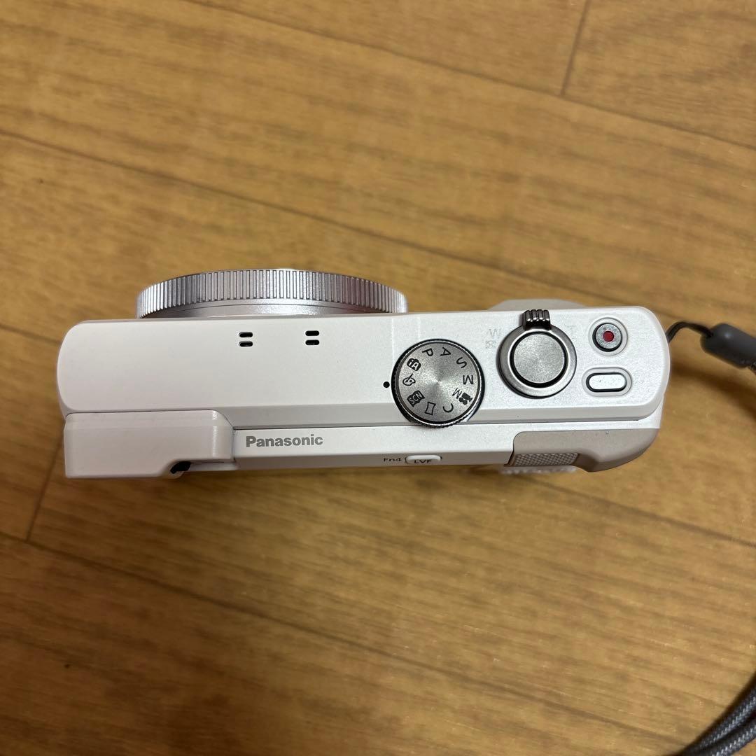 Panasonic LUMIX デジタルカメラ ホワイト