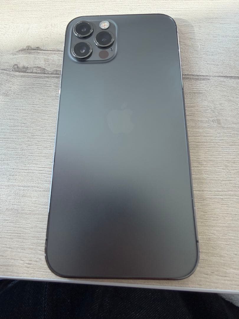 Apple iPhone 12 グラファイト 128GB