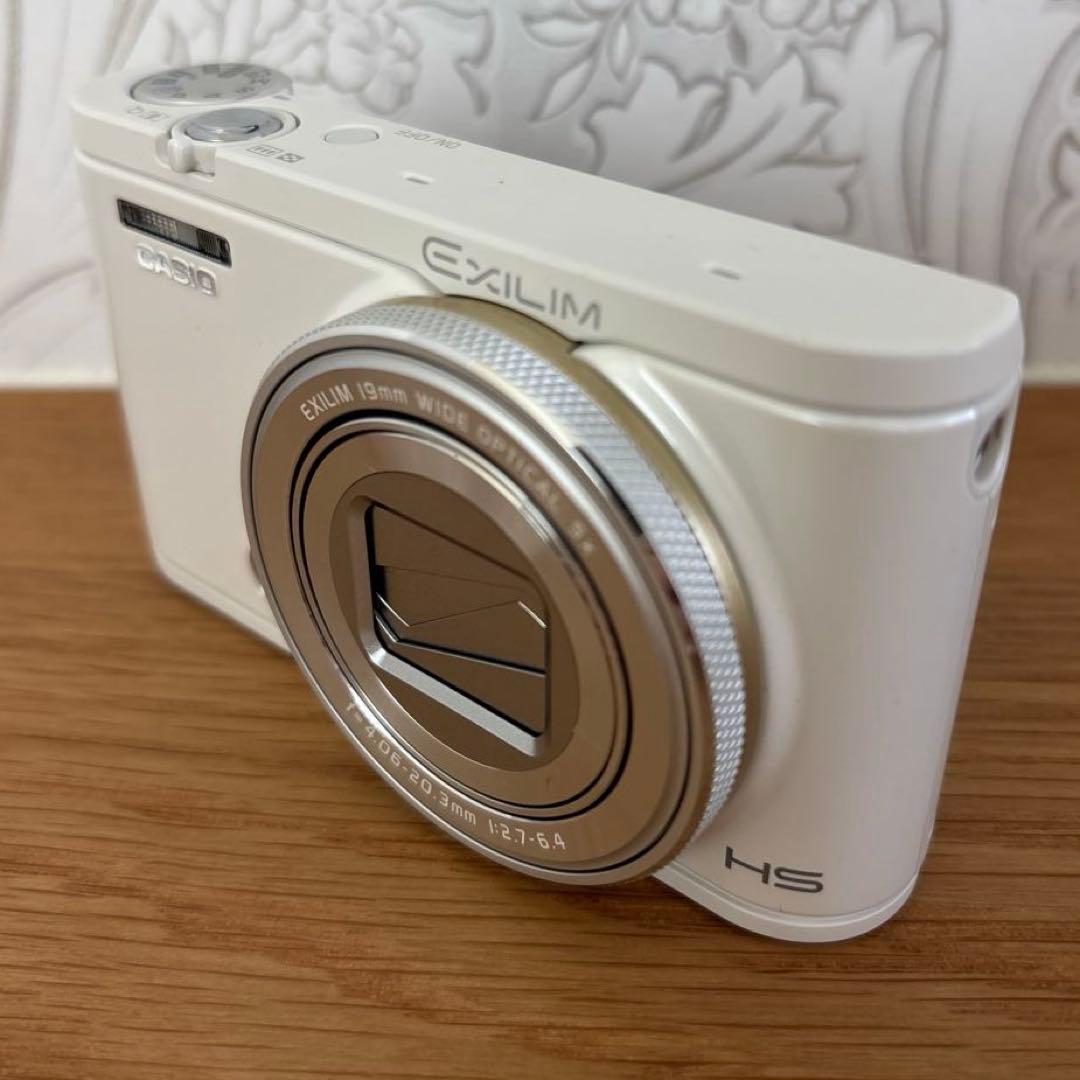 【美品】CASIO EX-ZR4100 自撮り 超広角19mm ホワイト
