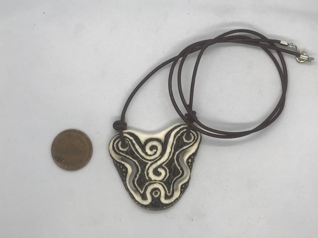 鹿の角ネックレス ハンドメイド 手作り商品