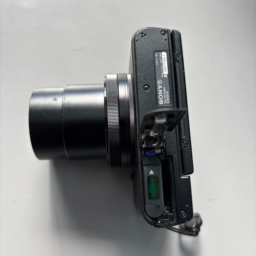 SONY RX100 III コンパクトデジタルカメラ