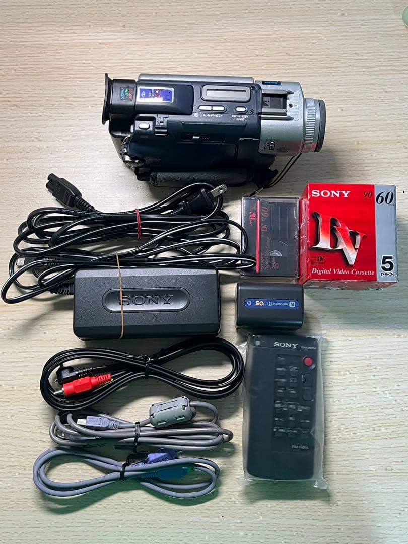 【動作確認済】 Sony DCR-TRV17 miniDV 元箱付き