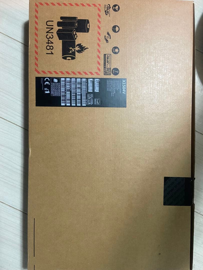 ノートパソコン Vivobook