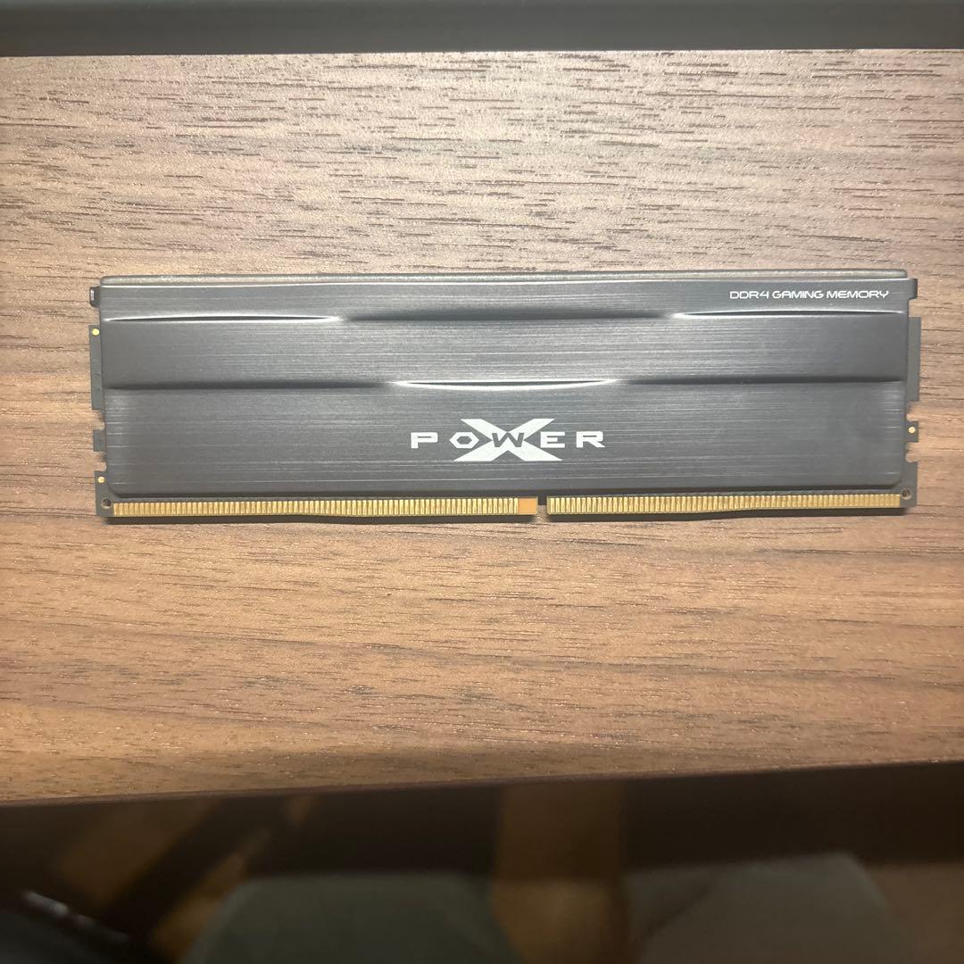 A*h様 メモリ シリコンパワー DDR4-3200 16GB(8GB×2)