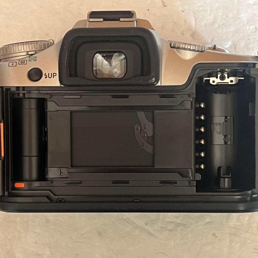 ペンタックス PENTAX *ist フィルムカメラ