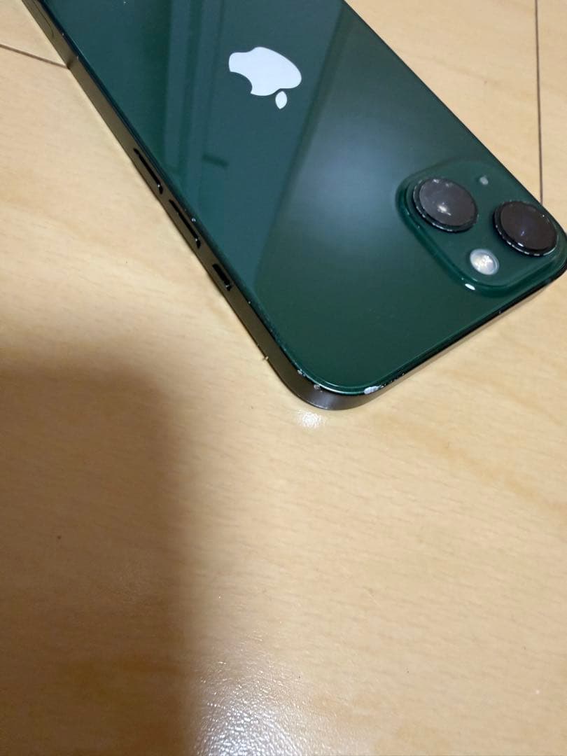 津田　iPhone13