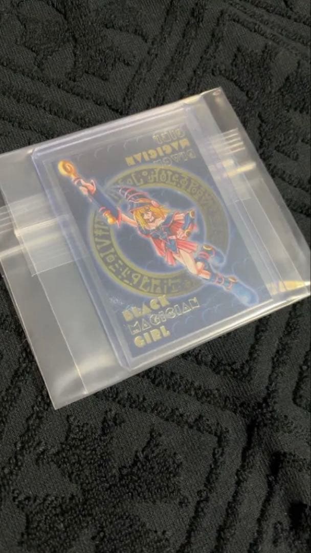 遊戯王ダンジョンダイスモンスターズ初回特典カード　ブラックマジシャンガール 美品