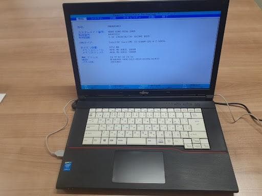 80 L0331-08 富士通 LIFEBOOK A574/H i5