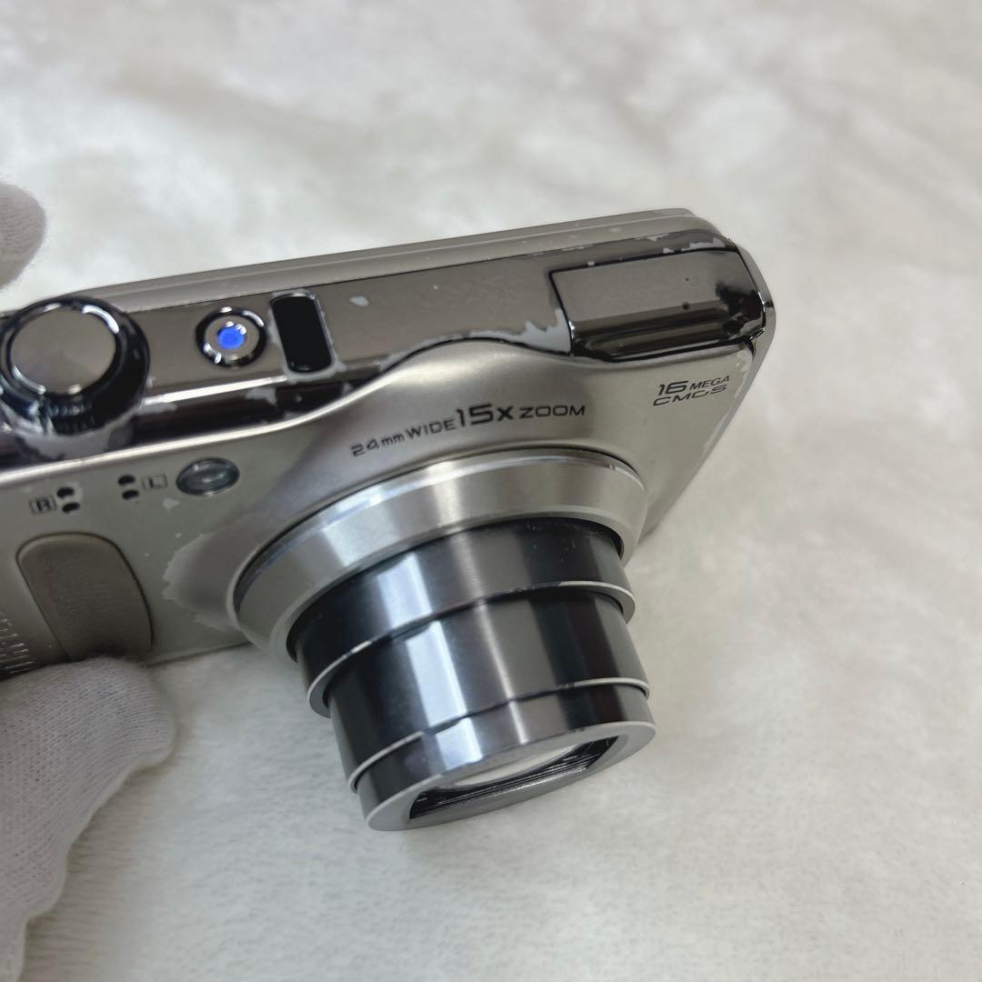 ジャンク　FUJIFILM FINEPIX F660EXR コンデジ