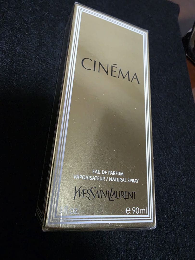 Yves Saint Laurent Cinéma Eau de Parfum