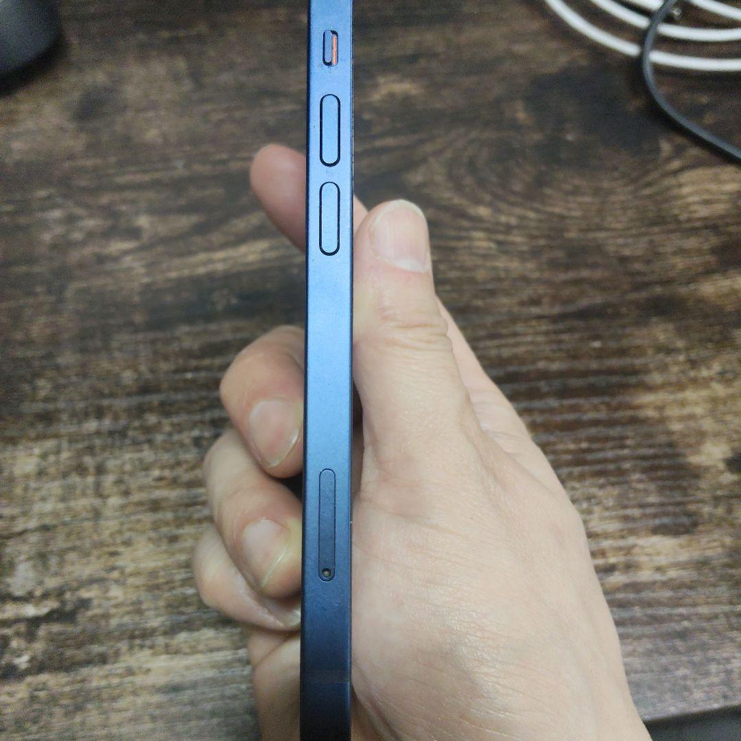 Apple iPhone 12 mini 64GB　SIMロック解除済み