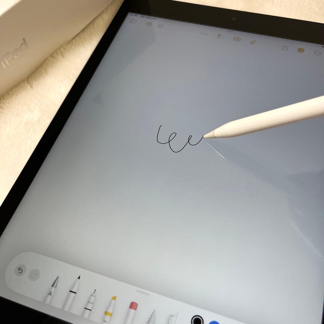 iPad 第9世代 64GB Wi-Fi Cellular モデル silver