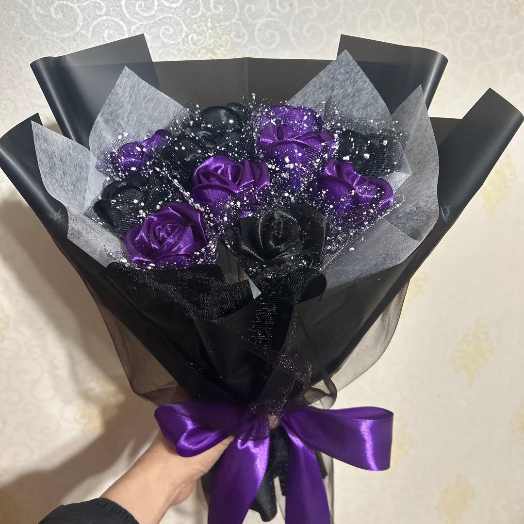 11本黒・濃い紫バラブーケリボンバラ　枯れない薔薇 プレゼント お祝い好きな人へ