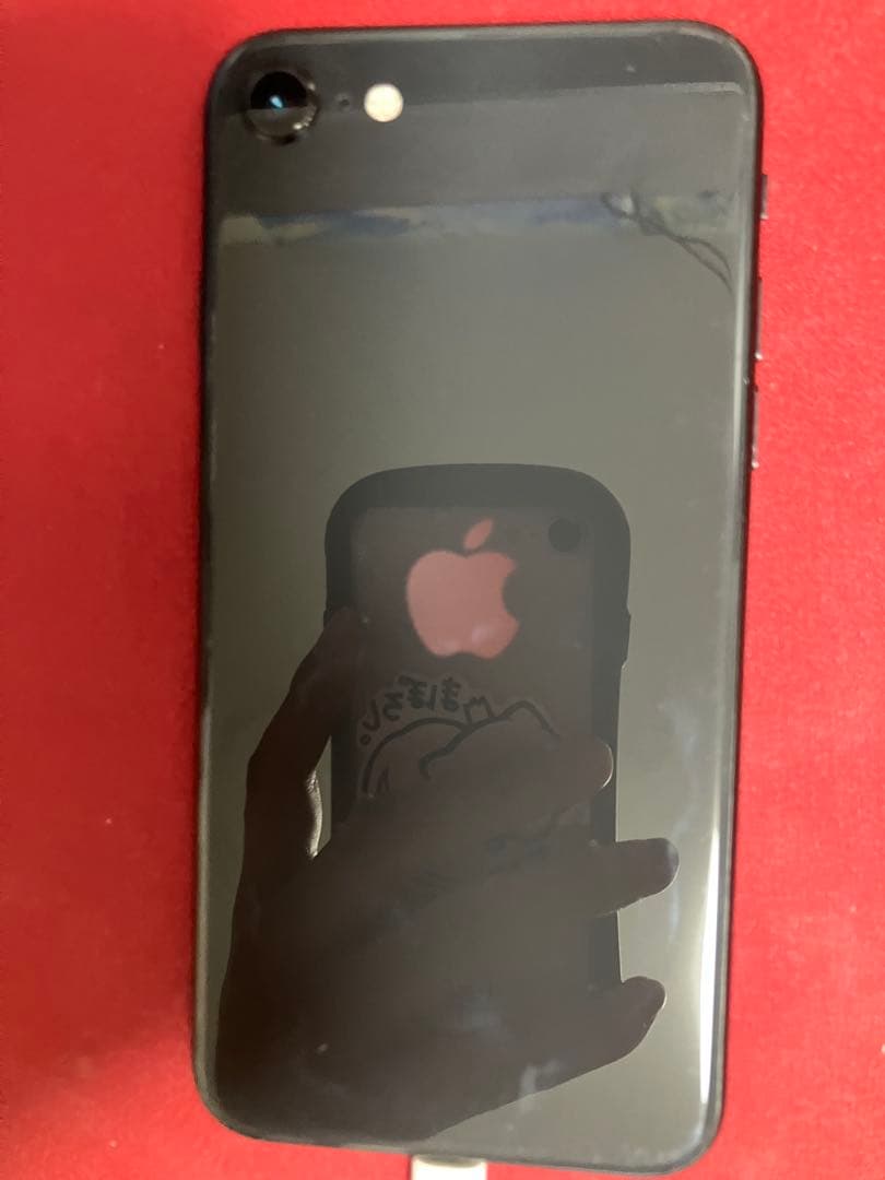 iPhoneSE 第二世代 128GB SiMフリー ジャンク品