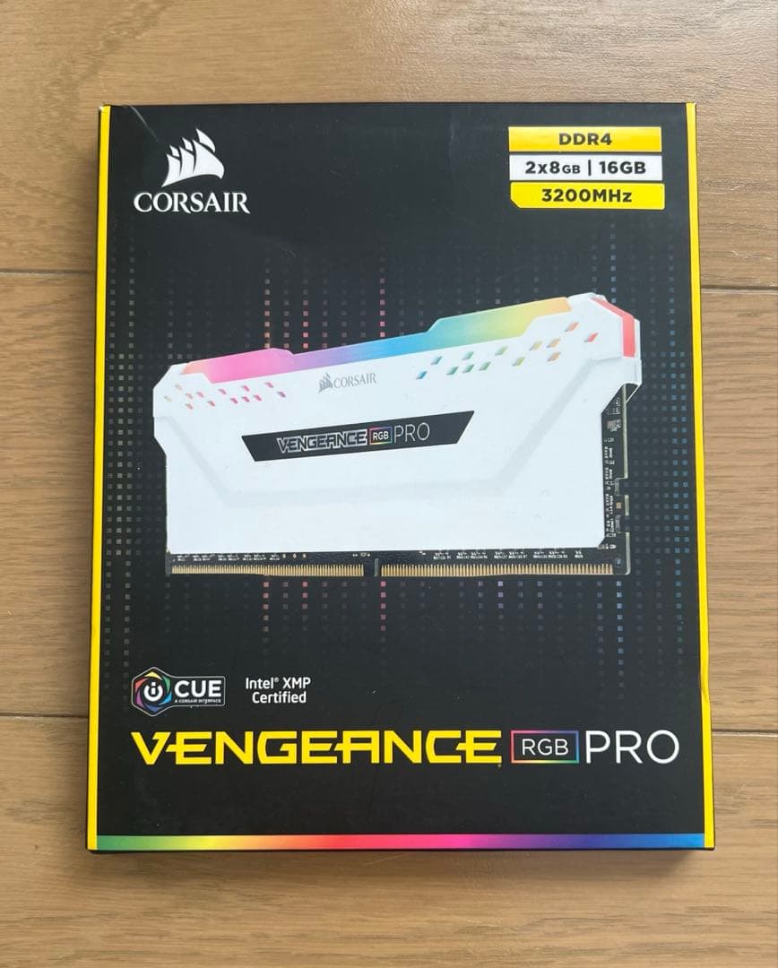 メモリー CORSAIR VENGEANCE RGB PRO 32GB (16GBx2)