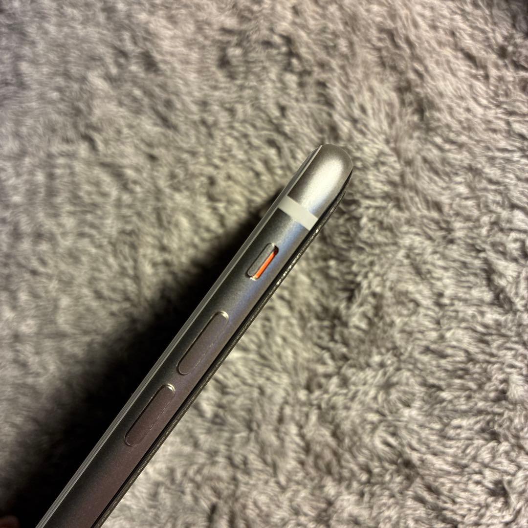 Apple iPhoneSE3 128GB バッテリー76%