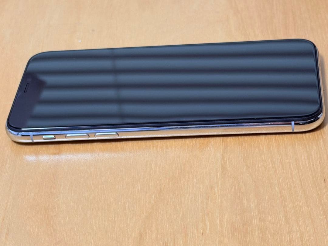 iPhone Xs シルバー 64GB バッテリー100% SIMフリー