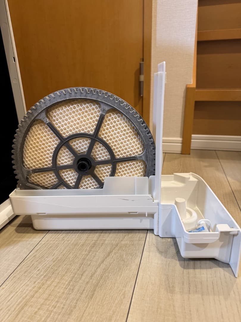 【中古美品】SHARP 加湿空気清浄機 ➕【新品プレゼント】家具転倒防止伸縮棒