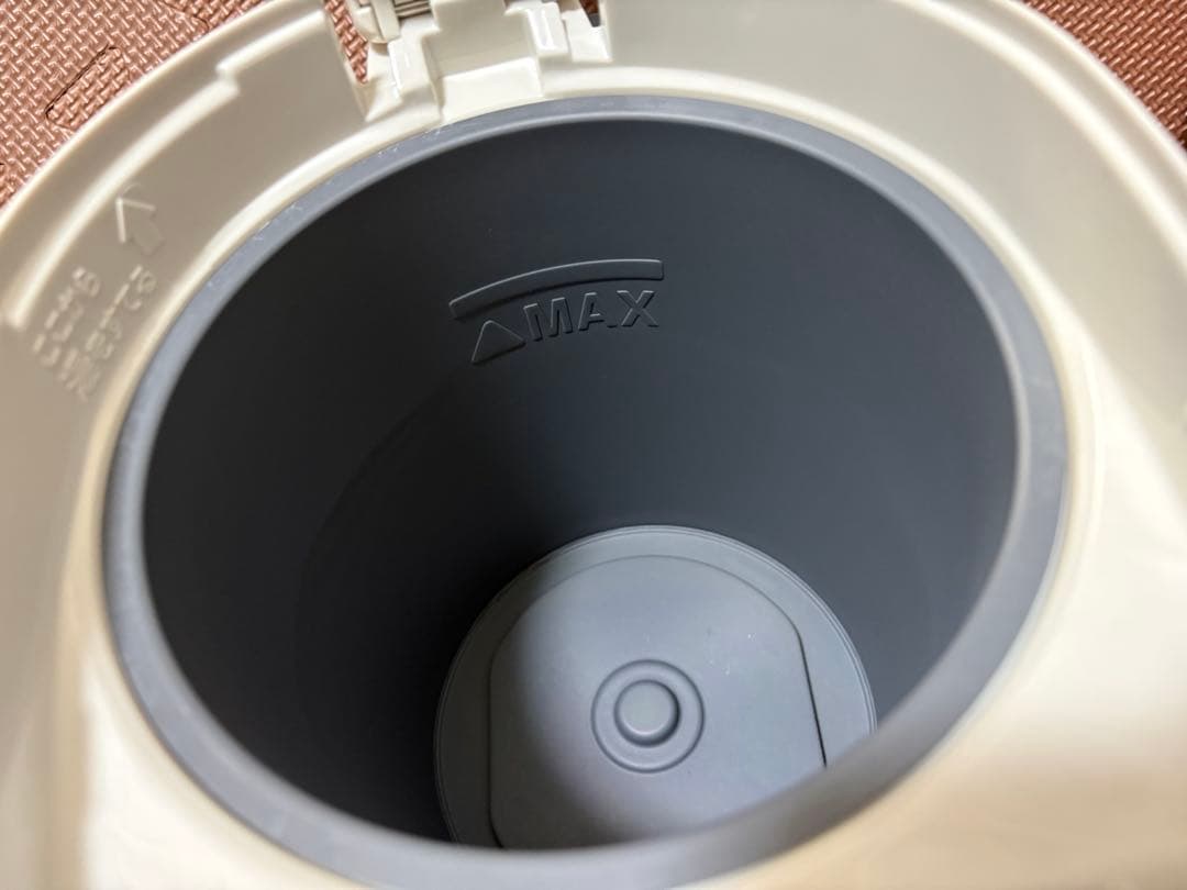 象印　電気ポット 2L ホワイト