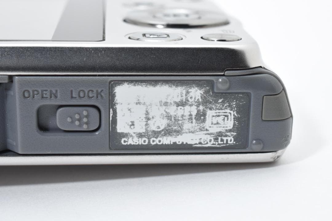 《 美品 》カシオ　CASIO EXILIM EX-ZS25 シルバー 動作OK