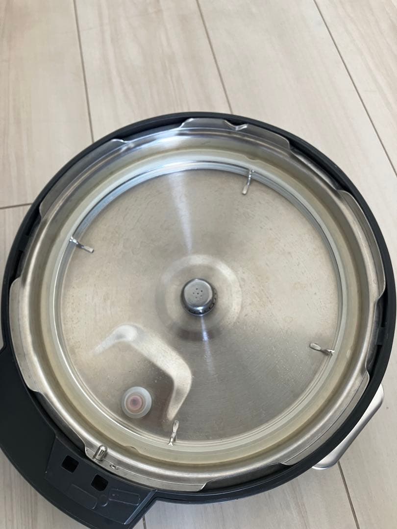 値下げ！　アイリスオーヤマ 電気圧力鍋 4.0L ブラック KPC-MA4-B