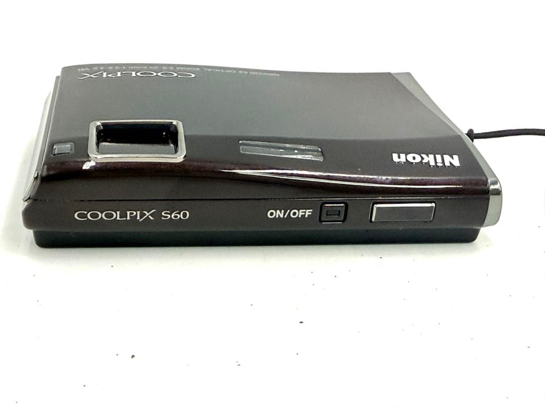 美品 動作品 Nikon COOLPIX S60 3.5型液晶