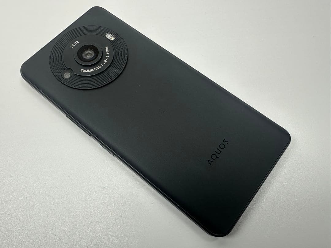 外観美品 Aquos R8 pro SoftBank 256gb simフリー