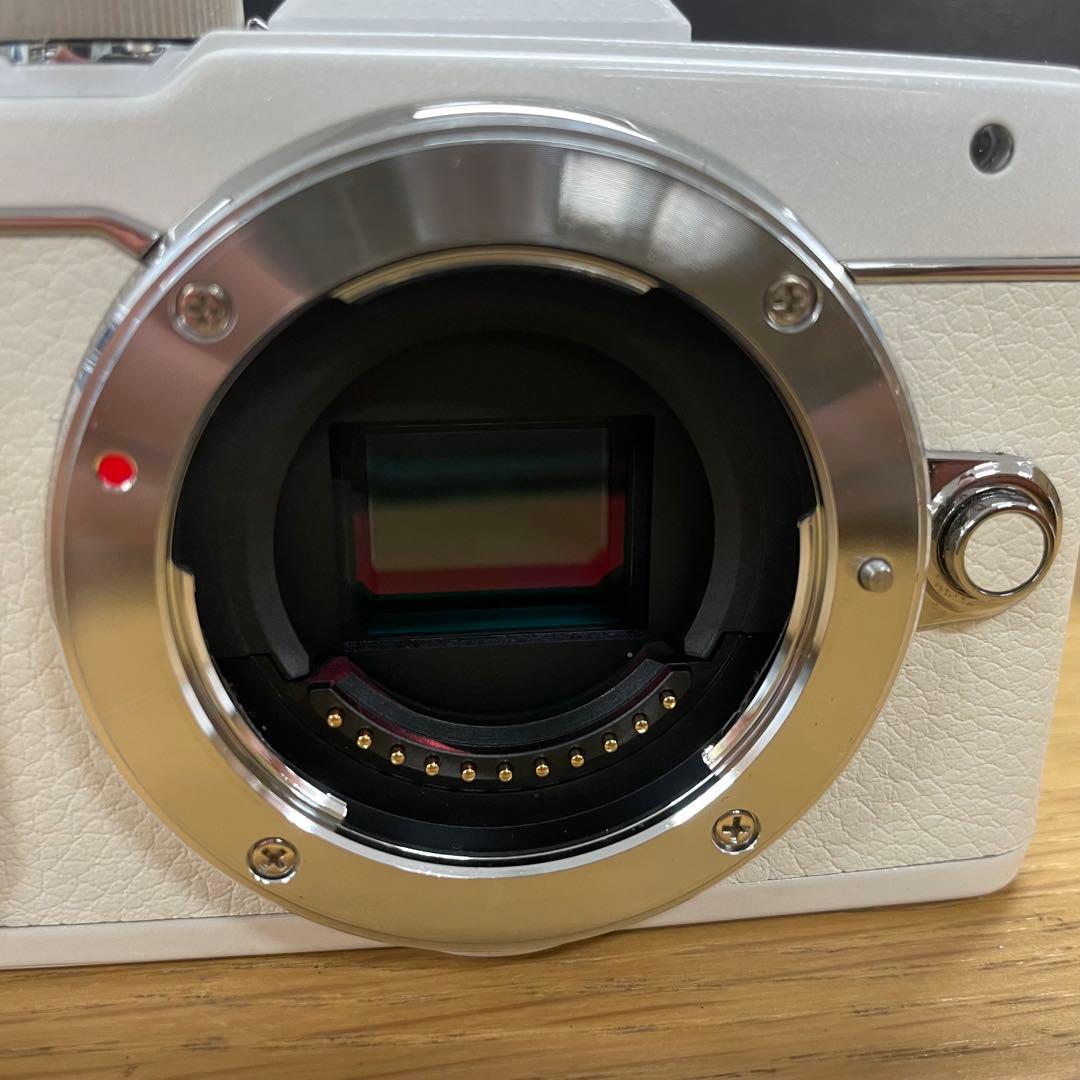 美品 動作品 Olympus E-PL7 ダブルズームセット ミラーレス一眼