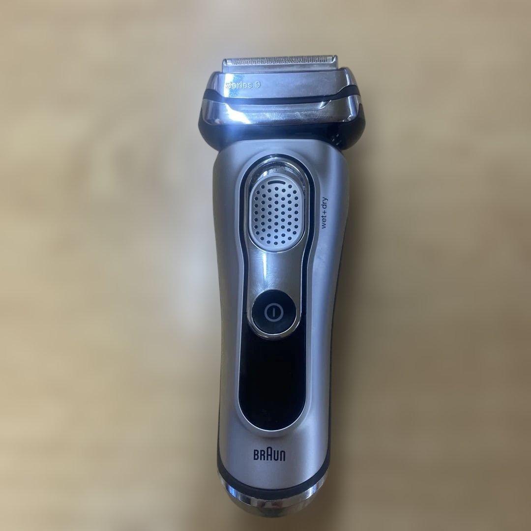 Braun Series 9 とBraun S3 メンズ電気シェーバー2台セット