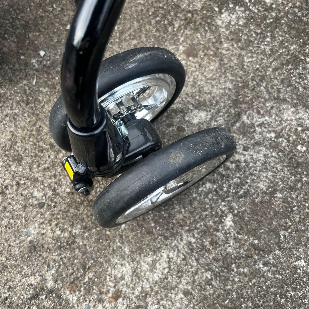 ウィズワン ライトステップ・タイニーW オム シルバーカー