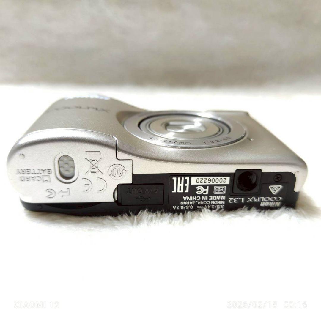 美品✨NIKON COOLPIX L32 シルバー 単3電池 オールドコンデジ