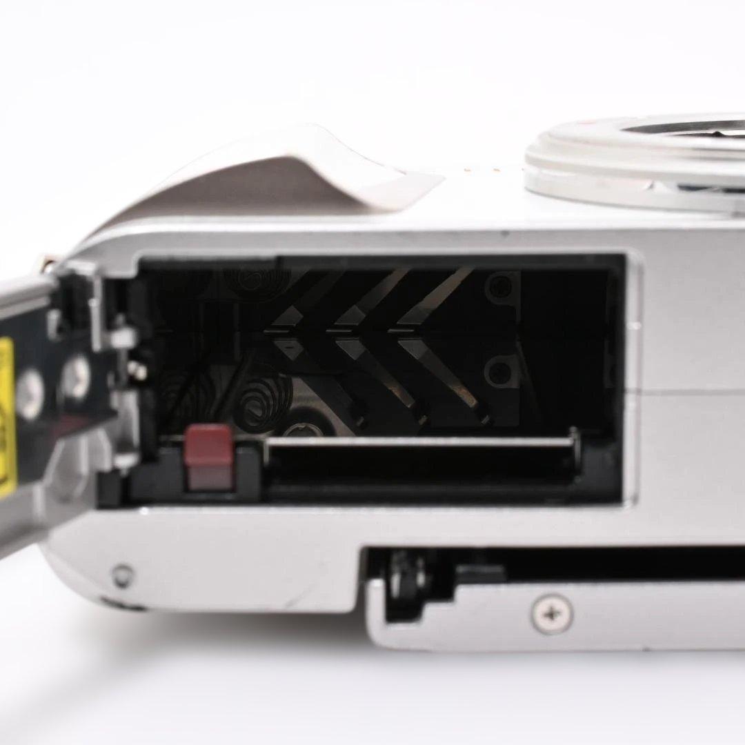 【良品・ショット数：7848回、箱付き】 OLYMPUS PEN E-PL10
