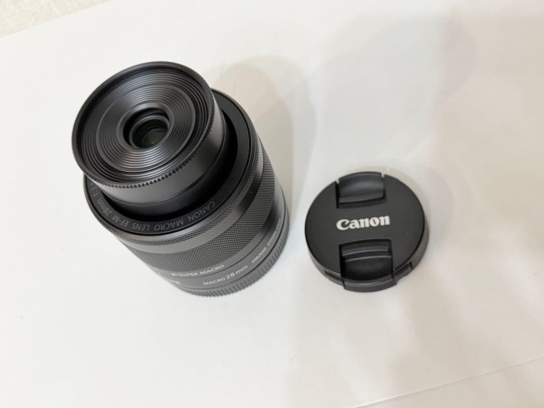Canon キャノン　EF-M28mm F3.5 マクロ IS STM