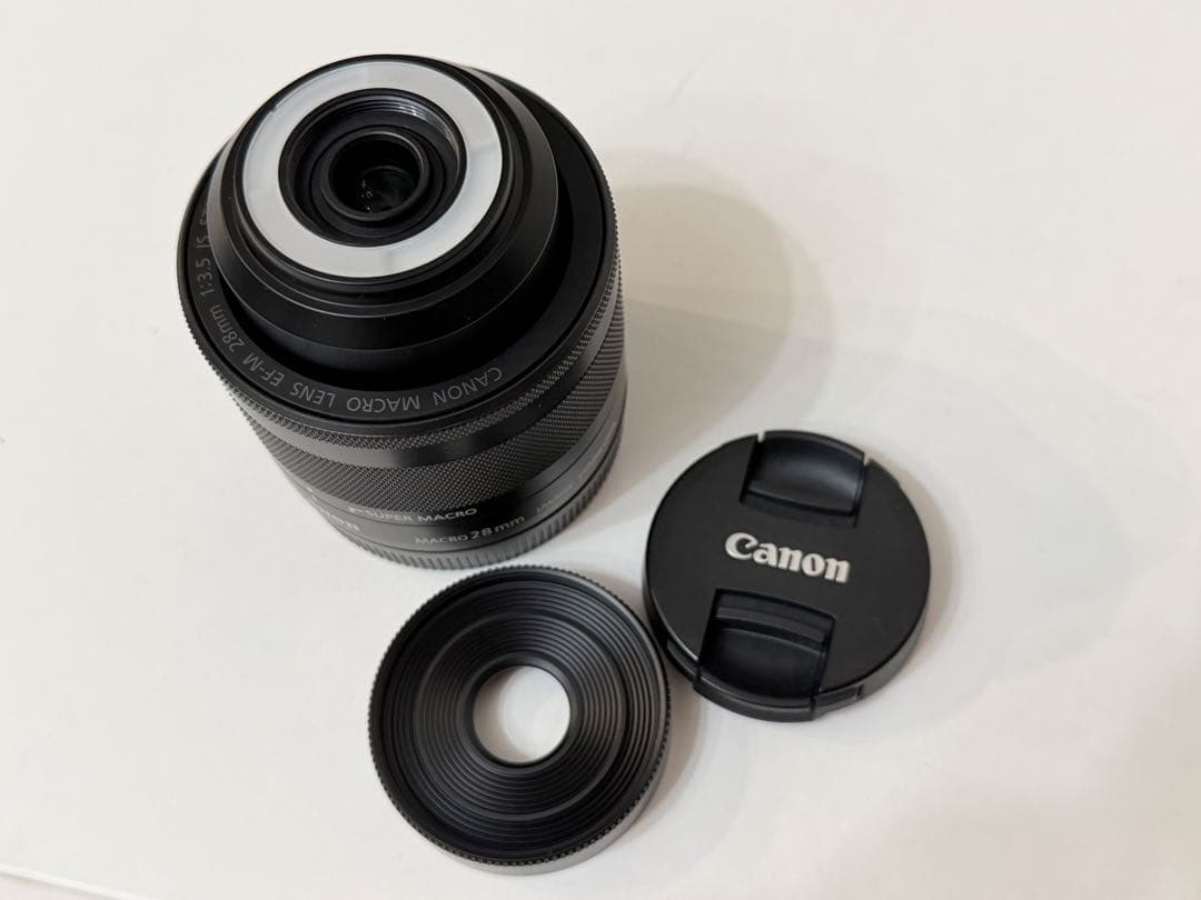 Canon キャノン　EF-M28mm F3.5 マクロ IS STM