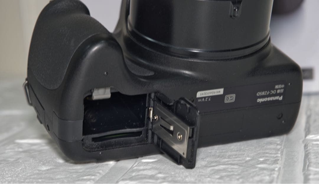 Panasonic DC-FZ85D デジタルカメラ