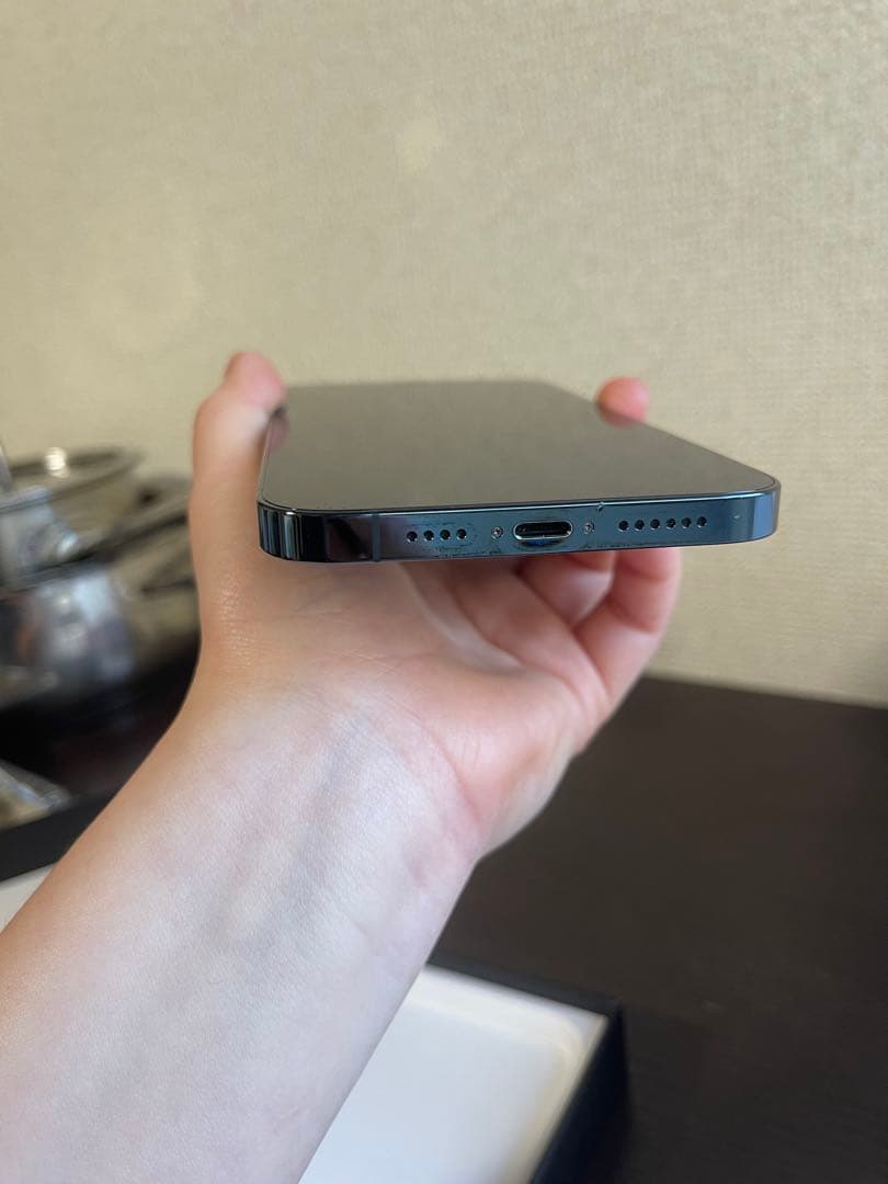寺田様　Iphone 12 promax 128gb