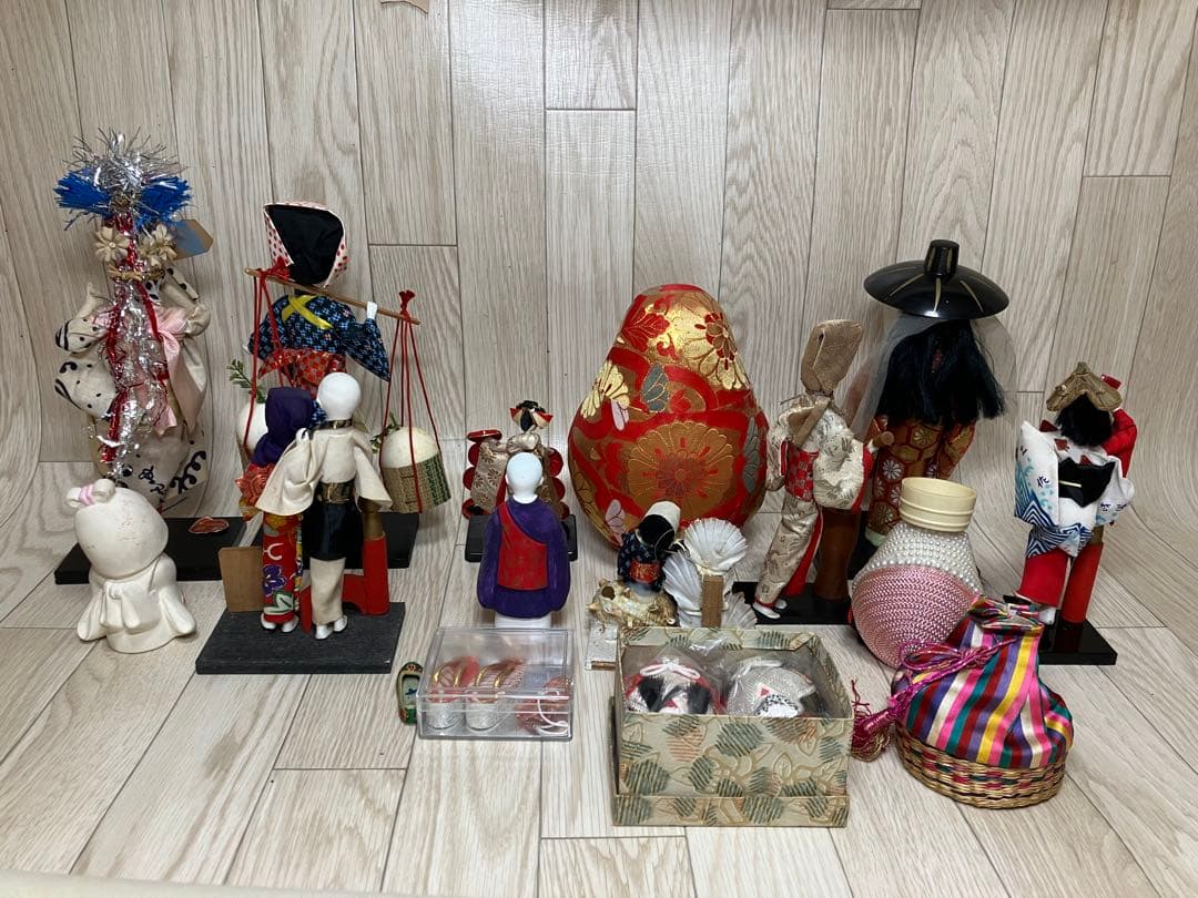 置き物　民芸品　工芸品　骨董品　17点セット　達磨　ご当地　アンティーク　お土産