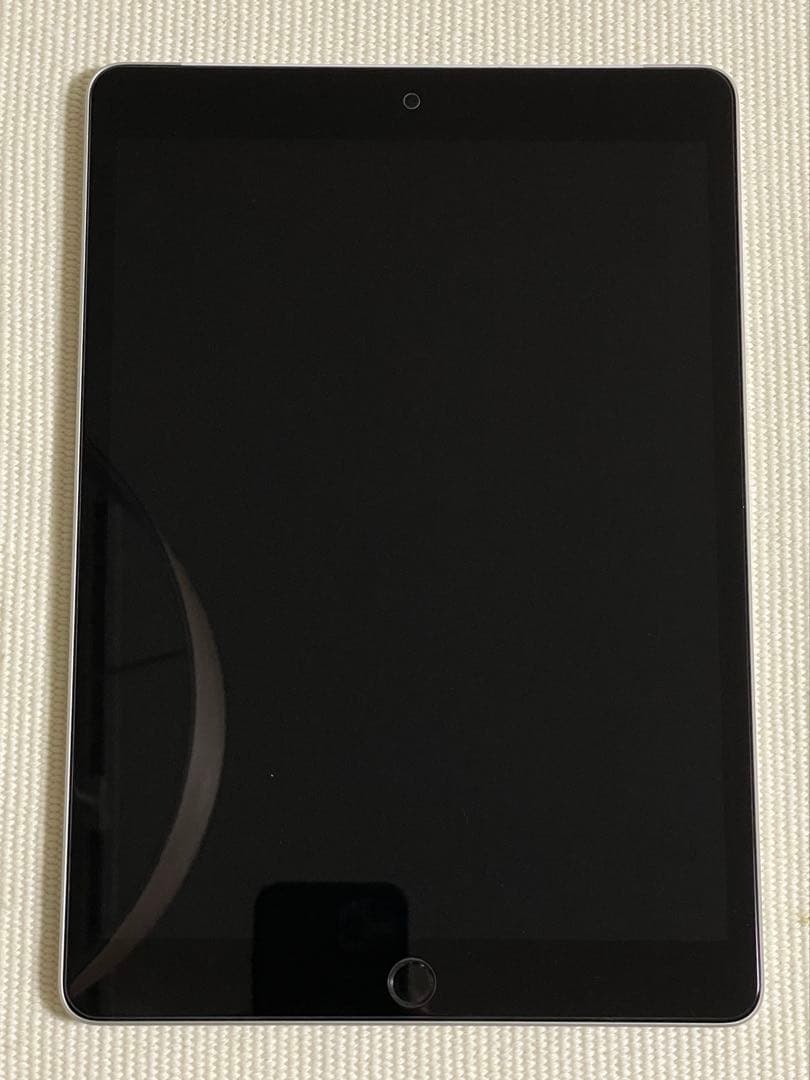 Apple iPad (第9世代) Wi-Fi + Cellular 電源器付き