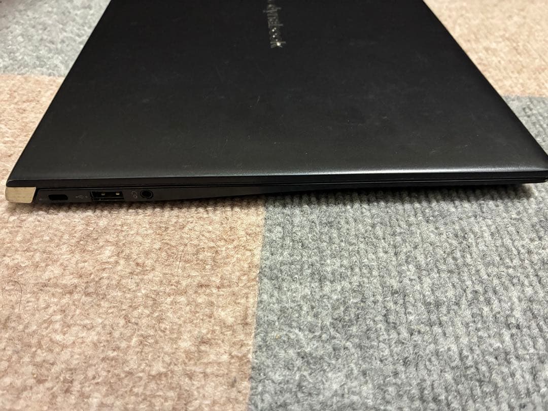 その他ノートPC本体 dynabook UZ63/P corei7 8565u