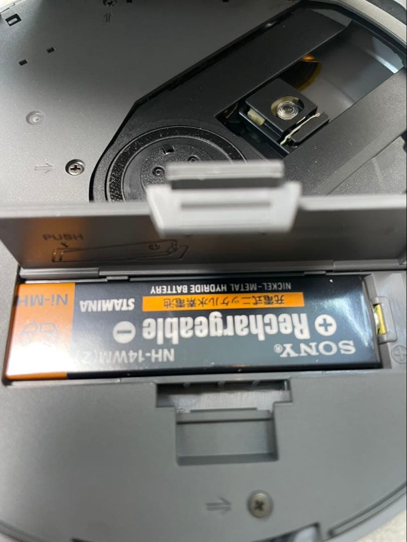SONY CDウォークマン D-NE730 動作品 リモコン付き