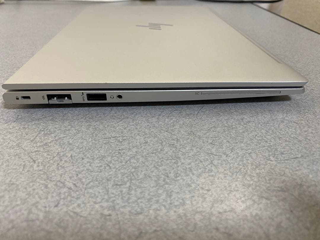 HP EliteBook 630 G9　 i5-1235U　16GB
