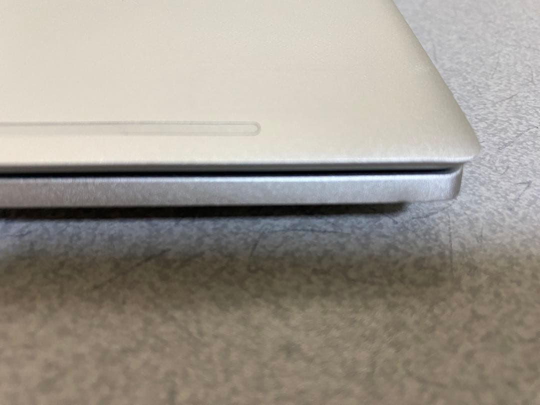 HP EliteBook 630 G9　 i5-1235U　16GB