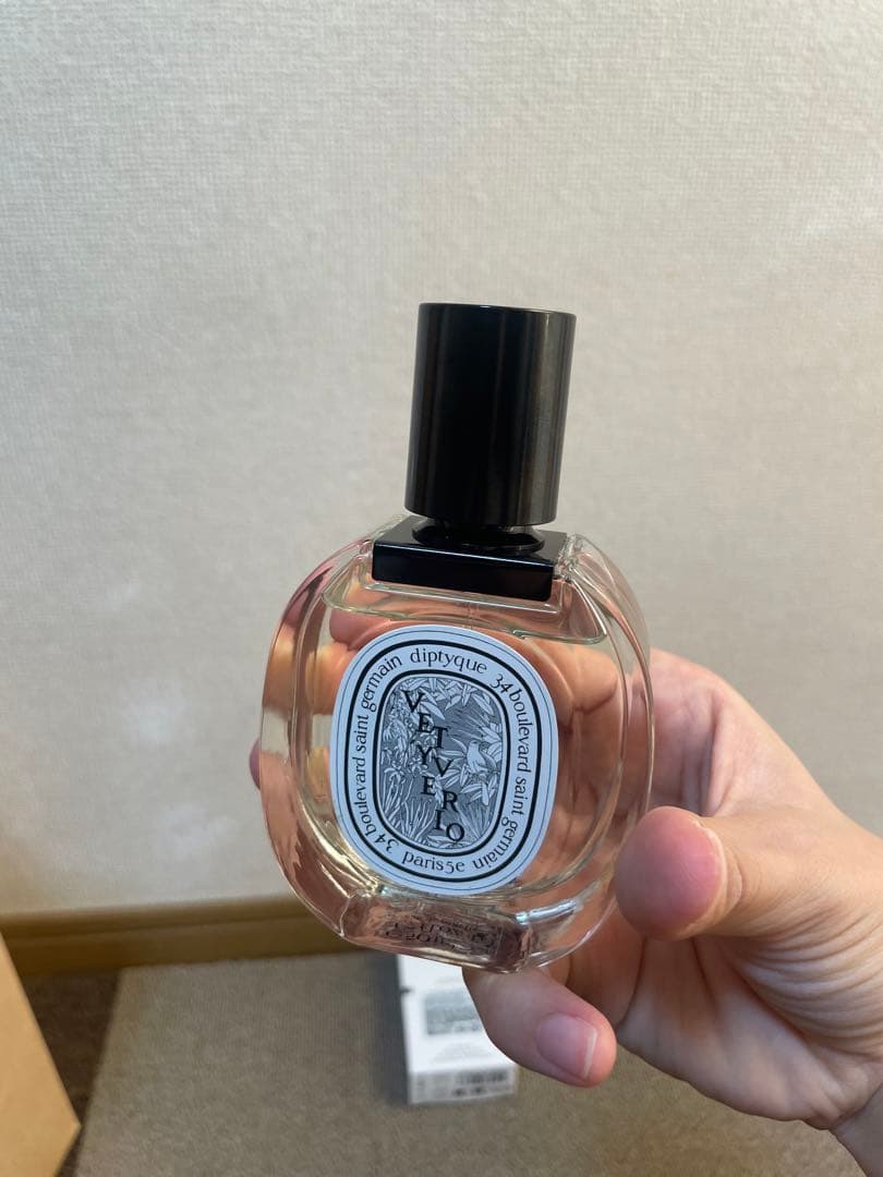 diptyque オードトワレ　ヴェチヴェリオ　50ミリ
