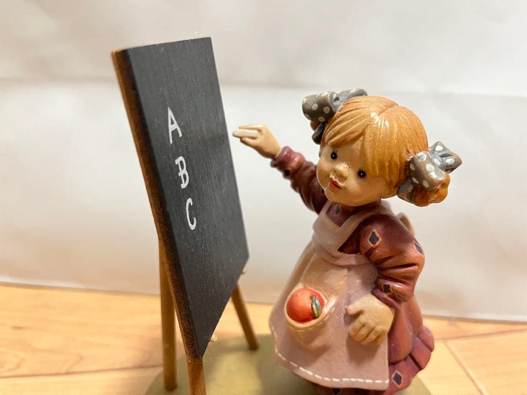 アンリ人形　サラ・ケイ　Head of the Class