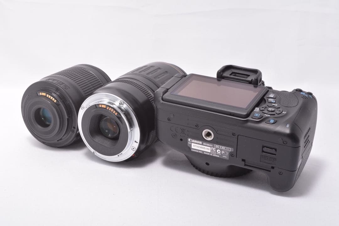 大切な思い出もこのカメラで安心❣️極美品✨Canon kiss X5 Wレンズ✨