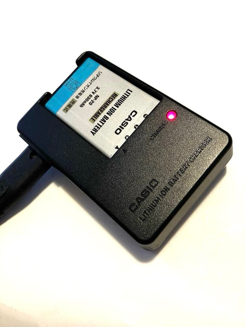 CASIO EX-S20 コンパクトデジタルカメラ【カードサイズの小型】