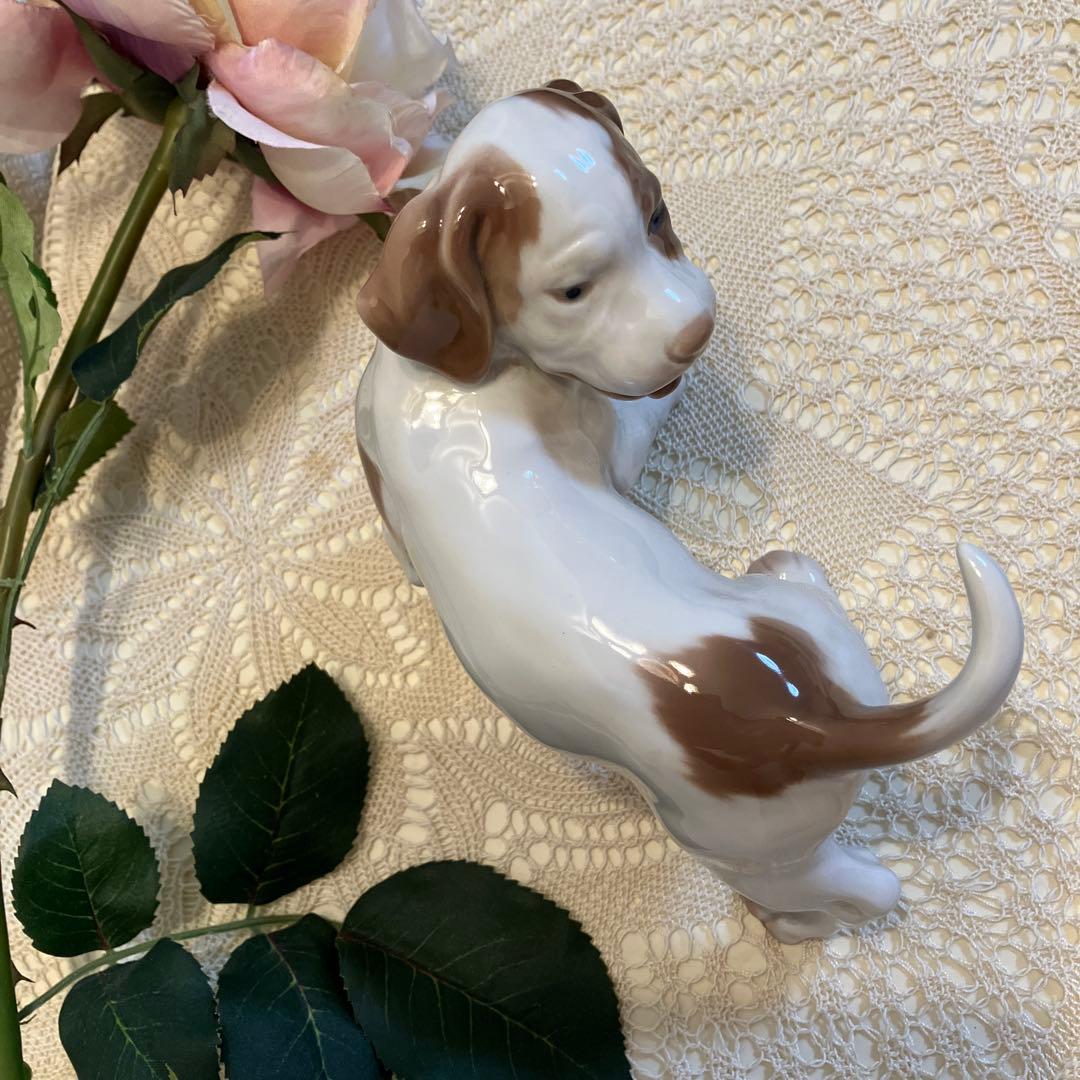 リヤドロ　LLADRO 犬の陶器　置物　超美品