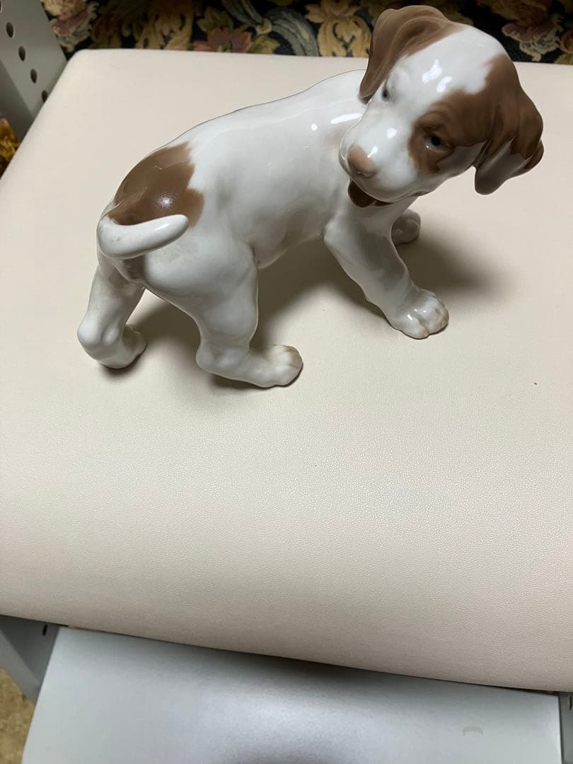 リヤドロ　LLADRO 犬の陶器　置物　超美品