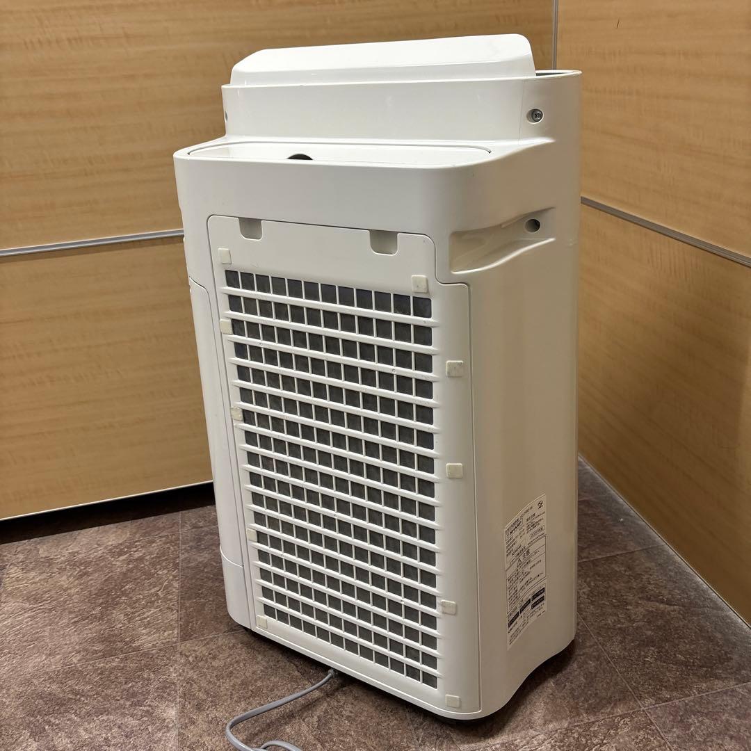 シャープ　空気清浄加湿器　KC-N50-W